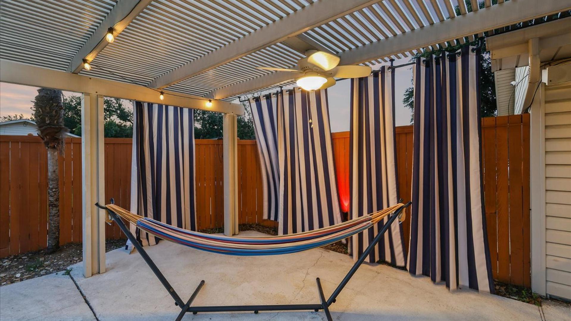 Spectacular 4Br 2,5Ba Holiday Home With Pool And Grill Carrollton Esterno foto