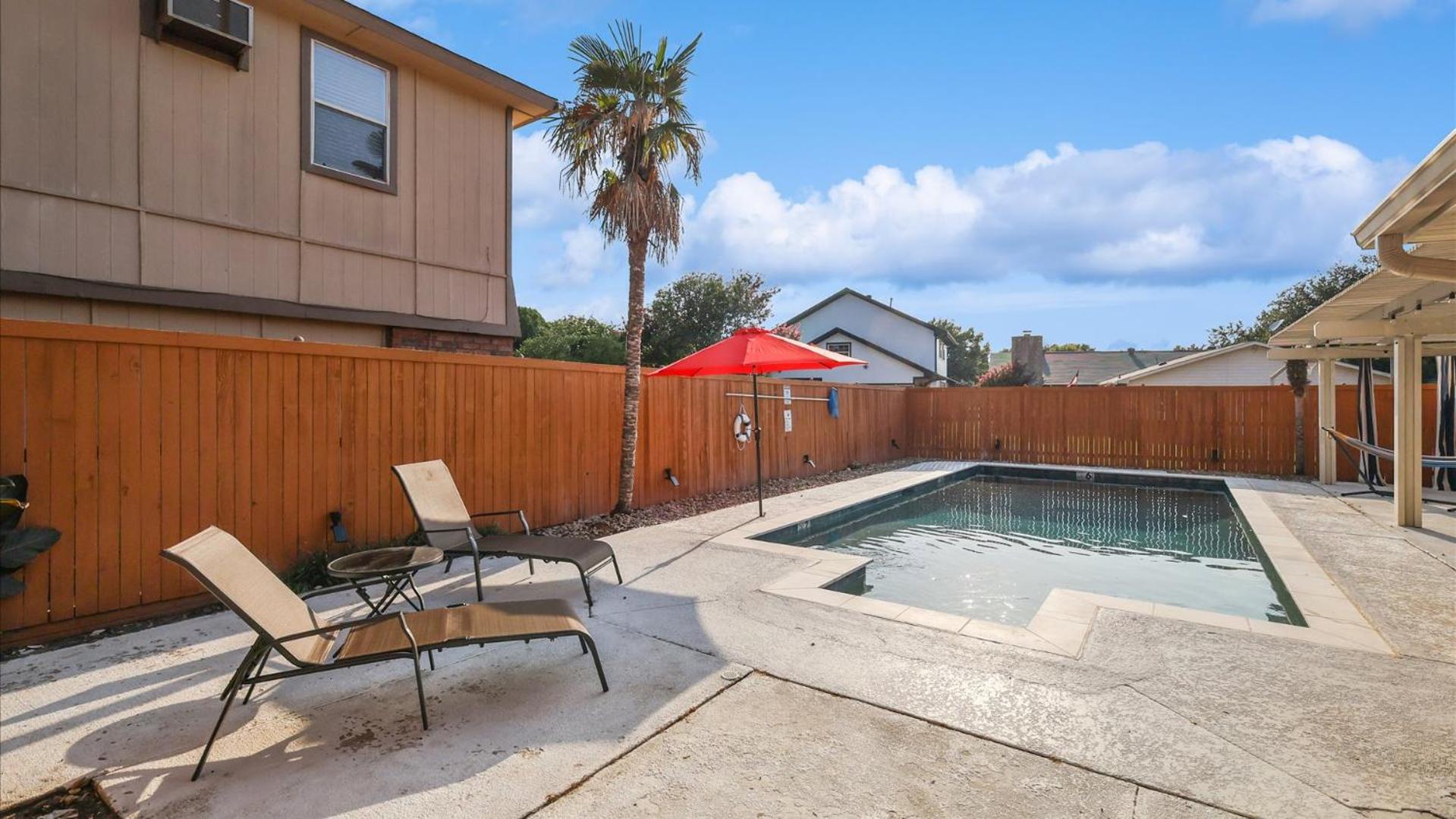Spectacular 4Br 2,5Ba Holiday Home With Pool And Grill Carrollton Esterno foto